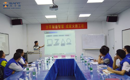 第四十三屆LCIA低成本智能自?xún)P化課程開(kāi)班啦！
